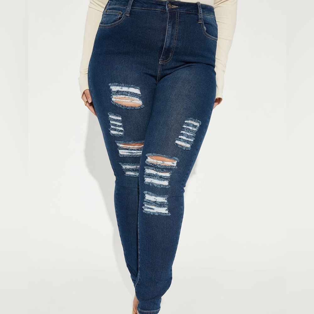 Jeans - Picture 3 of 5